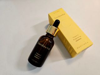 스킨큐어 산다화 비타민c 화이트닝 에센스 30ml — 5점을 준 리뷰어가 2023년 12월 올린 사용 사진