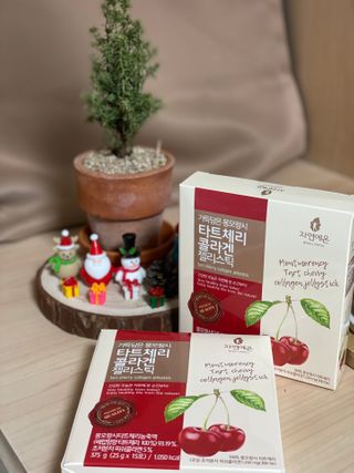 자연에온 가득담은 몽모랑시 타트체리 콜라겐 젤리스틱 — 5점을 준 리뷰어가 2021년 1월 올린 사용 사진