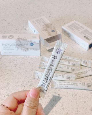 [유니자르] 엘라스틴 저분자 콜라겐95 7포 X 3EA   총 21포 — 5점을 준 리뷰어가 2022년 1월 올린 사용 사진