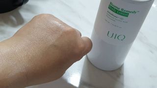 유이크 바이옴 레미디 바디 로션 — 5점을 준 리뷰어가 2022년 11월 올린 사용 사진