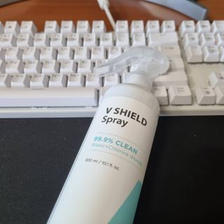 브이쉴드 살균 스프레이 300ml — 5점을 준 리뷰어가 2021년 7월 올린 사용 사진