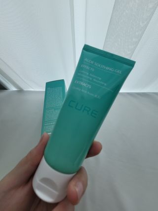 김정문알로에 큐어 큐어 맥시 알로에베라 겔 크림 — 3.5점을 준 리뷰어가 2021년 2월 올린 사용 사진