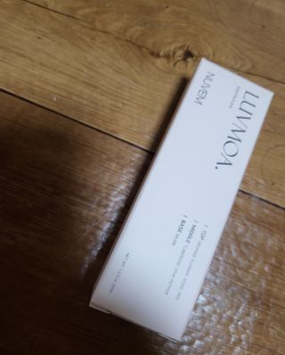 러브모아 향수 고체향수 승무원 고체향수 바르는 향수 니치향수 도손 우드세이지 앤 씨솔트 — 5점을 준 리뷰어가 2022년 9월 올린 사용 사진