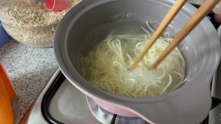 [한면원] 비빔국수 2인분 — 5점을 준 리뷰어가 2023년 3월 올린 사용 사진