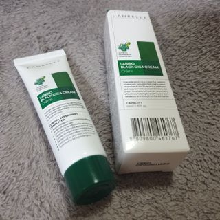 랑벨 랑바이오 블랙 시카 크림 50ml(블랙비 프로폴리스, 시카 4종, 판테놀 10 함유) — 5점을 준 리뷰어가 2022년 6월 올린 사용 사진