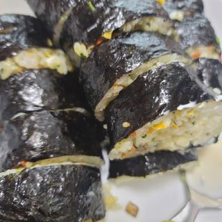 해풀잎 누구나 김밥*1ea [(혼합야채 35g *1ea,  김밥김 (5g, 5ea),  양념간장 (6g, 5ea), 참기름(5g, 2ea)] — 5점을 준 리뷰어가 2022년 7월 올린 사용 사진