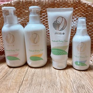 mom e 맘이 내추럴 베이비 케어 샴푸앤바스+로션 — 5점을 준 리뷰어가 2021년 1월 올린 사용 사진