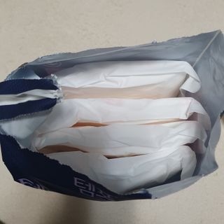 N[템포 ] 패드 내추럴 순면 입는 오버나이트 5P * 2개 — 5점을 준 리뷰어가 2024년 2월 올린 사용 사진