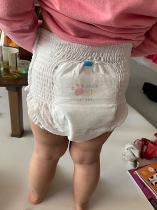 쿠잉 에어드라이  풀커버 팬티기저귀 (L/XL/XXL/XXXL) 1팩 — 5점을 준 리뷰어가 2023년 2월 올린 사용 사진