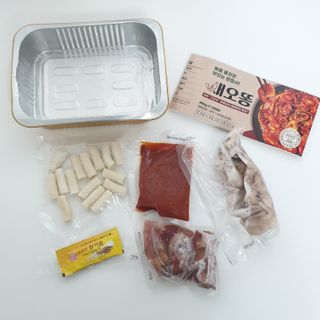 화끈한녀석들 새오똥400g 새우,오징어,똥집 볶음요리 소스,밀떡, 참기름 포함 — 4점을 준 리뷰어가 2022년 11월 올린 사용 사진