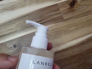 랑벨 내츄럴 딥 포어 클렌저 210ml (저자극 약산성 천연 클렌징 젤) — 4점을 준 리뷰어가 2022년 3월 올린 사용 사진