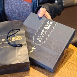 헬스업_천명진프리미엄홍삼스틱_10ml x 30포 — 5점을 준 리뷰어가 2021년 1월 올린 사용 사진