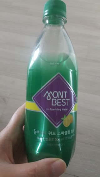 몽베스트 Montbest with Sparkling water Lemon OR Lime 20병(랜덤) — 5점을 준 리뷰어가 2022년 7월 올린 사용 사진