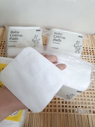디어엘로디 프리미엄 유기농 베이비 솜티슈 40매 3 + 1 PACK — 5점을 준 리뷰어가 2021년 3월 올린 사용 사진