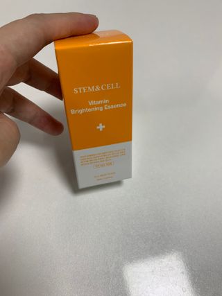 체르엠 스템앤셀 비타민 브라이트닝 에센스 30ml 1개 — 5점을 준 리뷰어가 2022년 1월 올린 사용 사진