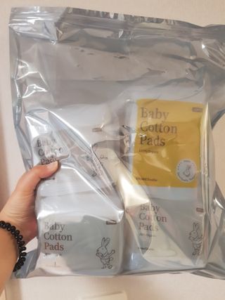 디어엘로디 프리미엄 유기농 유아 솜티슈 40매 3Pack +60매 1Pack 혼합형 — 5점을 준 리뷰어가 2021년 4월 올린 사용 사진