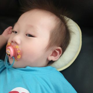 이브자리 더베이직 스케치북퍼프 짱구베개 유아베개 — 5점을 준 리뷰어가 2021년 7월 올린 사용 사진