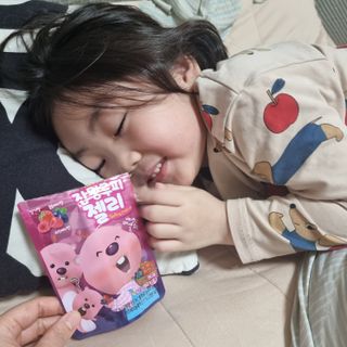 [팔도] 잔망루피젤리 믹스베리맛 42g 8개 — 5점을 준 리뷰어가 2022년 3월 올린 사용 사진