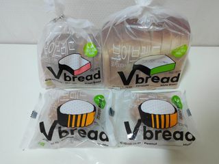 롯데제과 Vbread 포카치아식빵1개 + 미니식빵 1개 + 머핀 2개 세트 — 5점을 준 리뷰어가 2021년 9월 올린 사용 사진