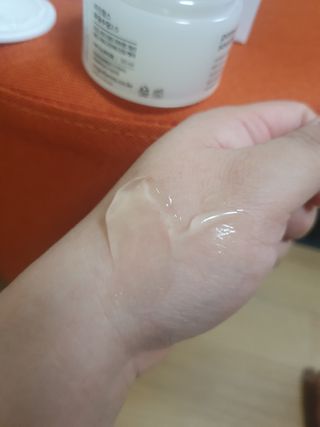 [버진팜스]모공 정돈에서 진정까지 한번에 푸딩수딩2.0 — 5점을 준 리뷰어가 2021년 1월 올린 사용 사진