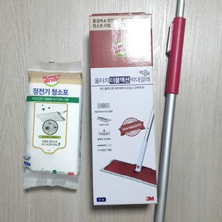 3M 스카치브라이트 비마마젠타 밀대걸레 세트+ PET 정전기청소포 대형 30매 — 4점을 준 리뷰어가 2023년 7월 올린 사용 사진