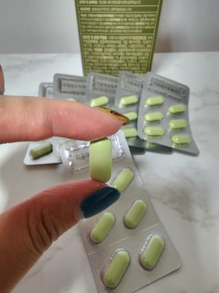 클린24시간 지중해로 쏙빠지다 1SET (800mg*60정) — 5점을 준 리뷰어가 2022년 10월 올린 사용 사진