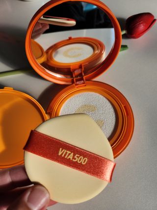 광동생활건강 MF[광동] 비타500✨주름개선·미백·SPF50+🌞퍼펙트쉴드 빅 선쿠션 본품 — 5점을 준 리뷰어가 2024년 5월 올린 사용 사진