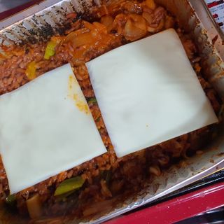 화끈한녀석들 새오똥400g 새우,오징어,똥집 볶음요리 소스,밀떡, 참기름 포함 — 5점을 준 리뷰어가 2022년 11월 올린 사용 사진