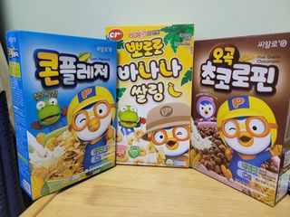 씨알푸드 뽀로로 시리얼 3종 — 5점을 준 리뷰어가 2022년 2월 올린 사용 사진