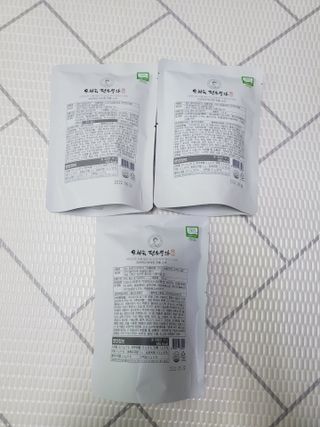 오희숙 전통부각 명인 찹쌀김부각, 찹쌀다시마부각, 황태껍질튀각 총 6봉 — 5점을 준 리뷰어가 2021년 6월 올린 사용 사진