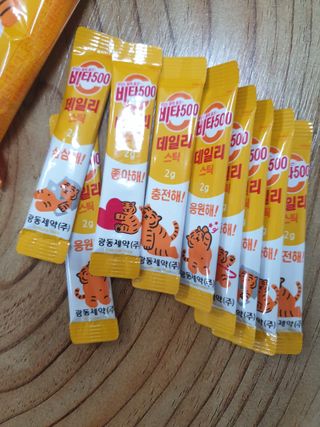 광동생활건강 프리 [광동] VB와 VC를 함유한 멀티 비타민 비타 500 데일리 스틱 180포 — 5점을 준 리뷰어가 2022년 5월 올린 사용 사진