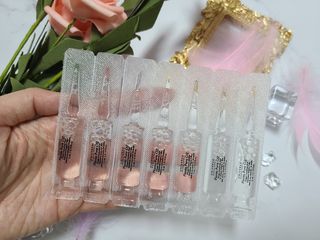 유니베르소 산소앰플 7일 집중케어 앰플 — 5점을 준 리뷰어가 2021년 6월 올린 사용 사진