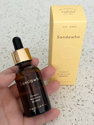 스킨큐어 산다화 비타민c 화이트닝 에센스 30ml — 5점을 준 리뷰어가 2023년 10월 올린 사용 사진