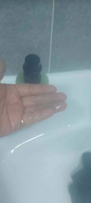 프리마인 메이크업과 들뜨는 각질까지 한방에 깐달걀로! 순하기까지한 셀베이스 그린티클렌저(200ml) — 4점을 준 리뷰어가 2023년 1월 올린 사용 사진
