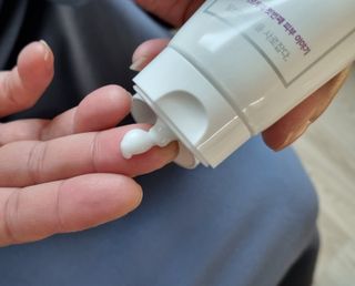 셀프 모이스처라이징 프로텍션 크림 셀프 모이스처라이징 프로텍션크림 — 5점을 준 리뷰어가 2022년 4월 올린 사용 사진
