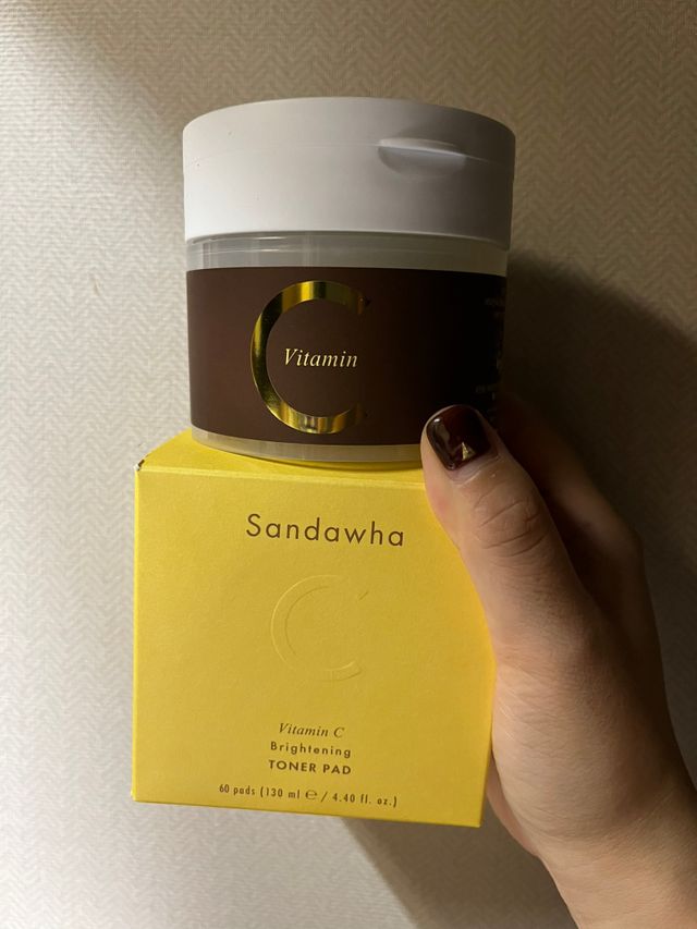 산다화 비타민씨 화이트닝 토너 패드 리뷰 사진