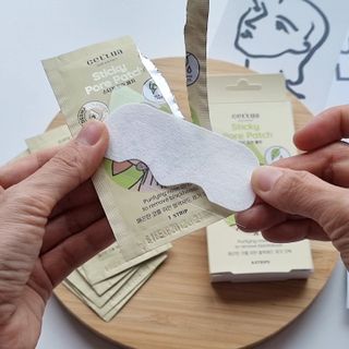 세뚜아(Cettua) 세뚜아 스티키 포어 패치 Cettua Sticky Pore Patch — 5점을 준 리뷰어가 2023년 8월 올린 사용 사진