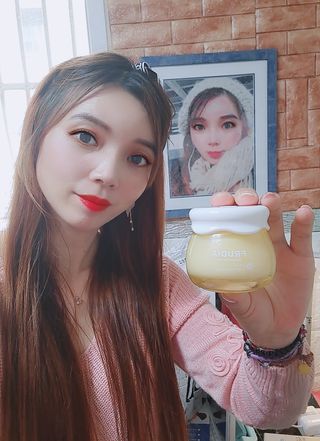 [후르디아] 미백 기능성 감귤 브라이트닝 크림 — 5점을 준 리뷰어가 2021년 4월 올린 사용 사진