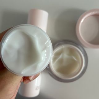 프리마인 바르기만 하면 철벽 스킨케어+24시간 마스크팩 효과. 셀라브 리제너레이팅 시스템 부스터+크림 세트 — 5점을 준 리뷰어가 2023년 7월 올린 사용 사진