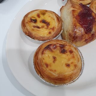 디앙뜨 포르투갈 에그타르트 오리지널 맛+패션후르츠 맛 중 택1 — 5점을 준 리뷰어가 2021년 7월 올린 사용 사진