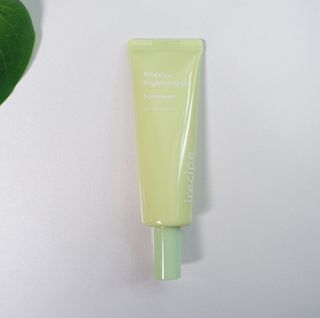 아이레시피 마일드시카 브라이트닝 업 선스크린 SPF50+ PA++++ — 5점을 준 리뷰어가 2023년 6월 올린 사용 사진