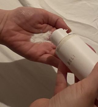 LIVE 포베리 올인원 엔자임 파우더 워시 + 토탈 솔루션 셀 에센스 미스트 — 4점을 준 리뷰어가 2022년 4월 올린 사용 사진