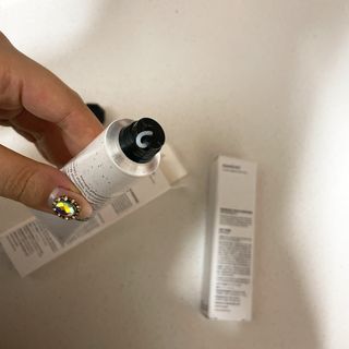 멈칫(MUMCHIT) 넥퍼퓸 NECKPERFUME 2가지 향 — 5점을 준 리뷰어가 2021년 11월 올린 사용 사진