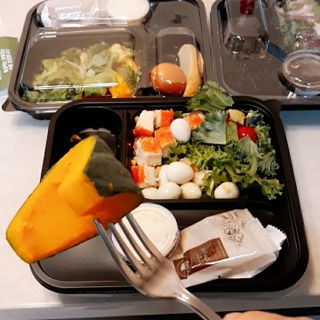 참살이도시락 작심삼일 샐러드도시락 3개 맛보기 새벽배송 또는 택배배송 — 5점을 준 리뷰어가 2021년 8월 올린 사용 사진