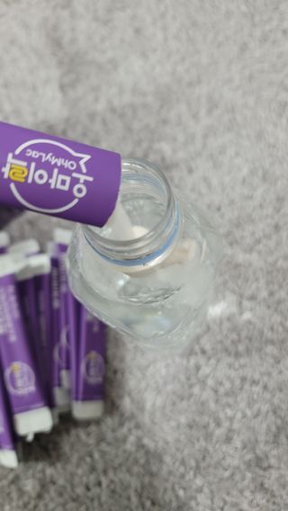 [유산균] 오마이락 프리미엄 포스트바이오틱스 30P — 5점을 준 리뷰어가 2022년 11월 올린 사용 사진