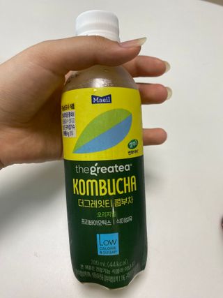 더그레잇티 콤부차 [매일유업] 더그레잇티 44kcal 콤부차 300ml *12개입 (오리지널 6개+베리리치 6개) — 3점을 준 리뷰어가 2023년 7월 올린 사용 사진
