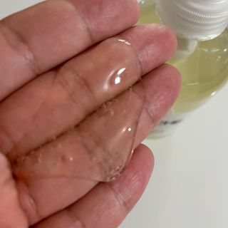 빅그린 니치 퍼퓸 바이옴바디워시 500ml(상탈, 블랙베리&베이, 블랑쉐 3종 중 택1) — 5점을 준 리뷰어가 2022년 8월 올린 사용 사진
