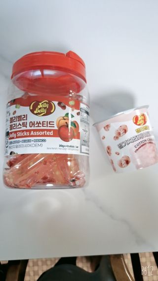 젤리벨리 젤리스틱 어쏘티드 900g — 5점을 준 리뷰어가 2022년 10월 올린 사용 사진