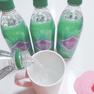 몽베스트 Montbest with Sparkling water Plain 20병 — 5점을 준 리뷰어가 2021년 11월 올린 사용 사진