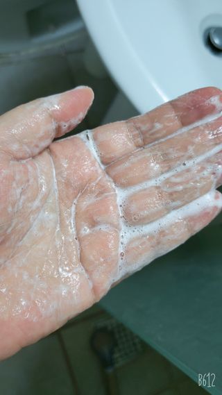 프리[닥터문] 유산균 락토케어 질경초 여성청결제 1000ml (젤타입) — 5점을 준 리뷰어가 2022년 7월 올린 사용 사진